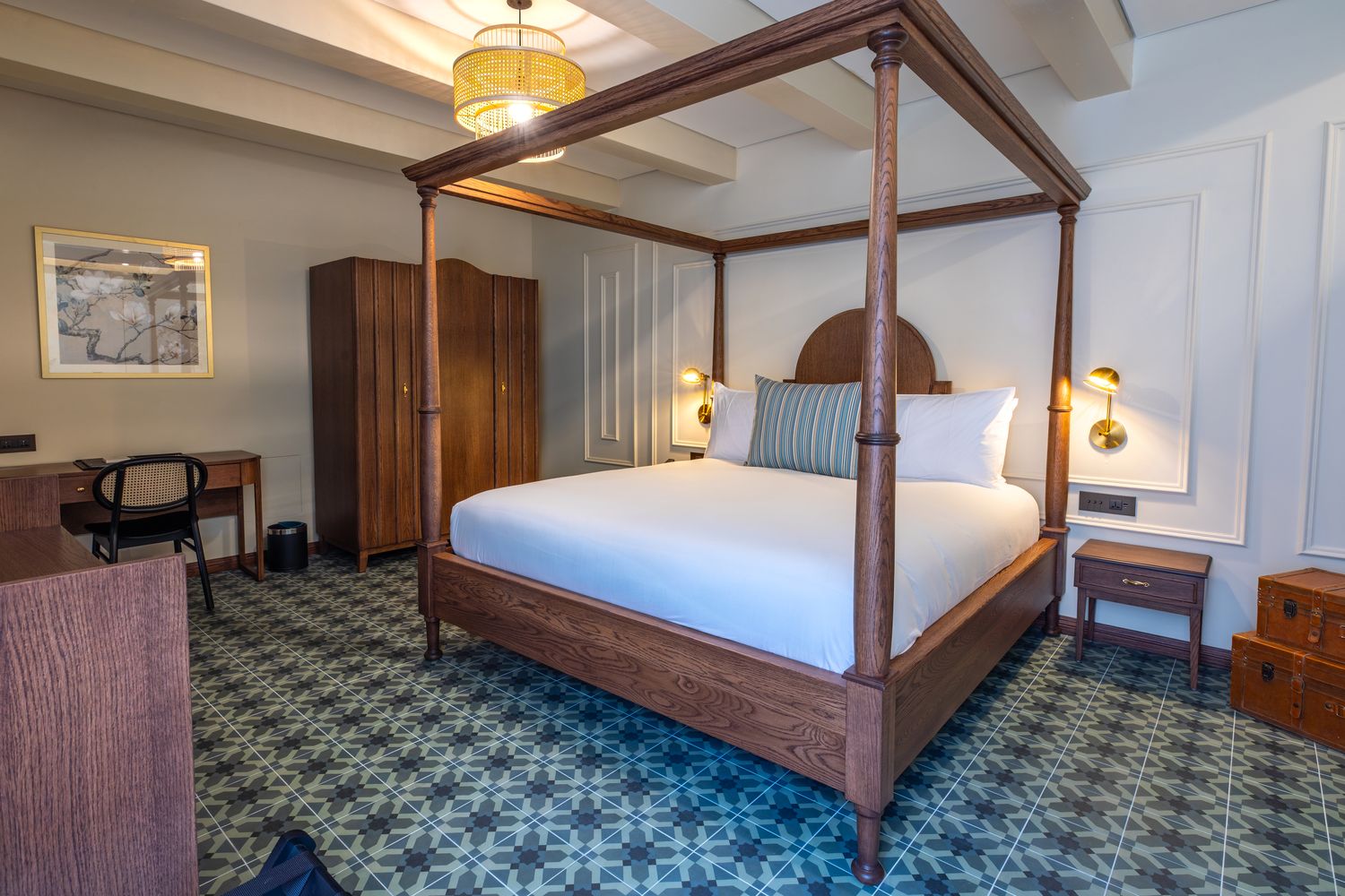 Nautica room