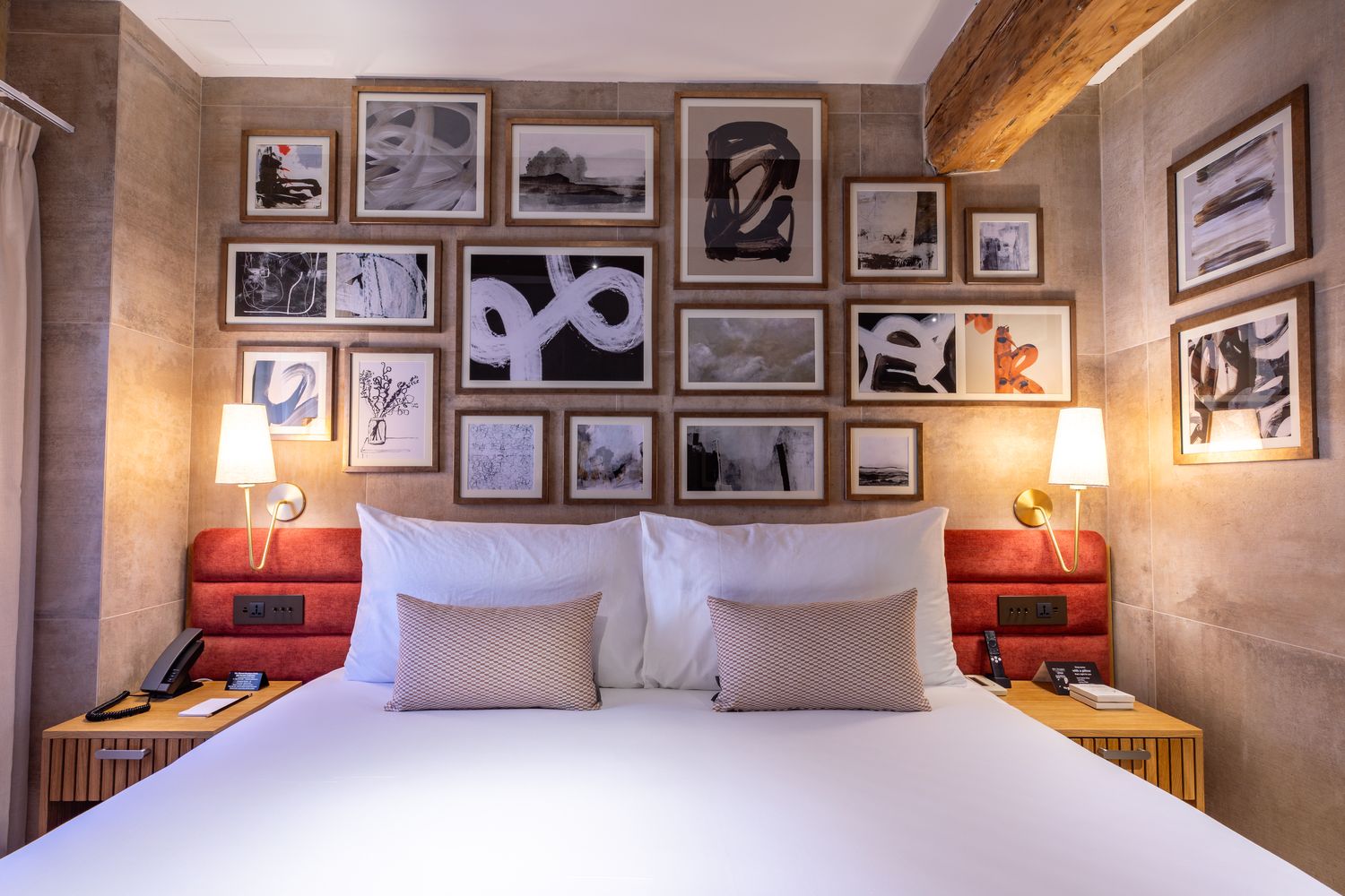 Artista room