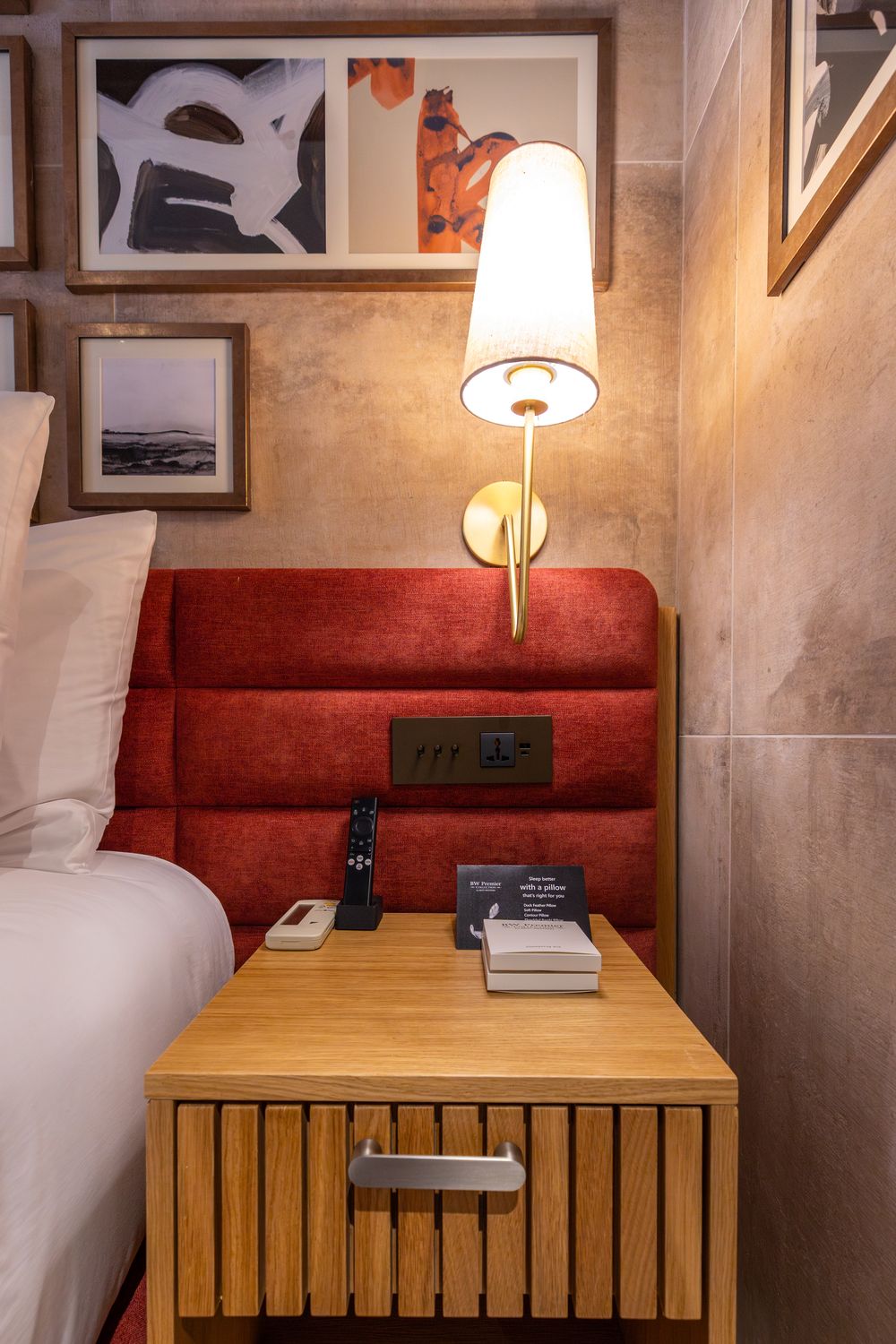 Artista room