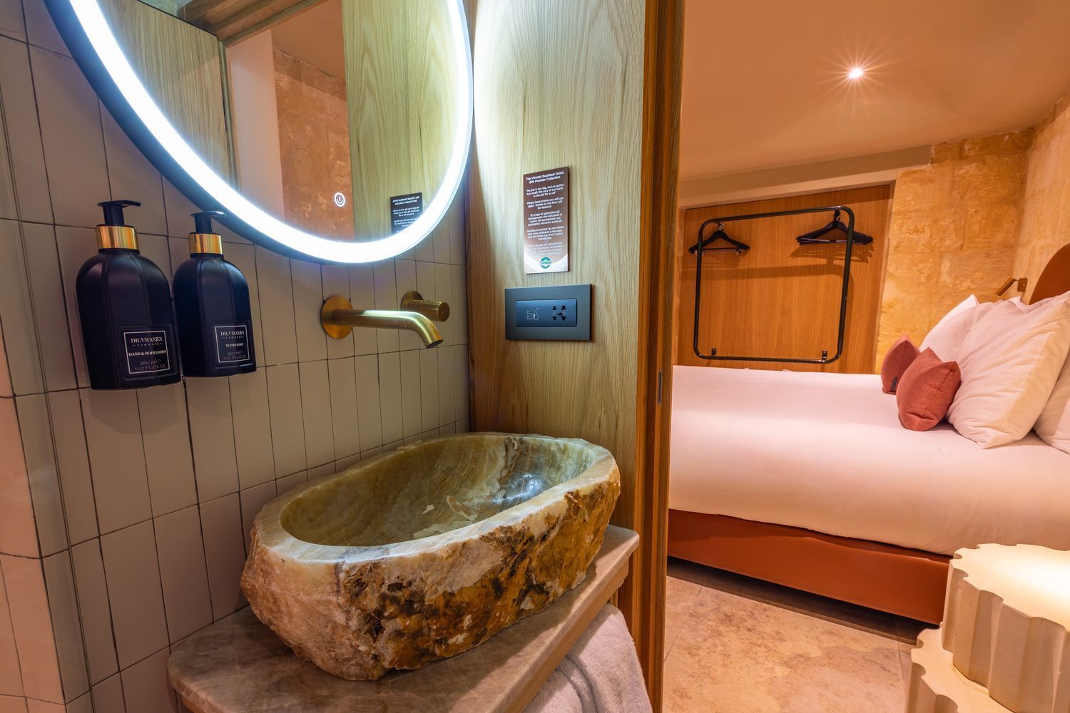 Capo Mastro room