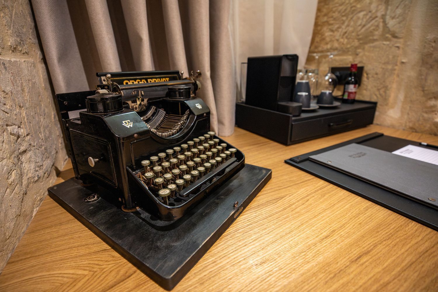 Capo Mastro room