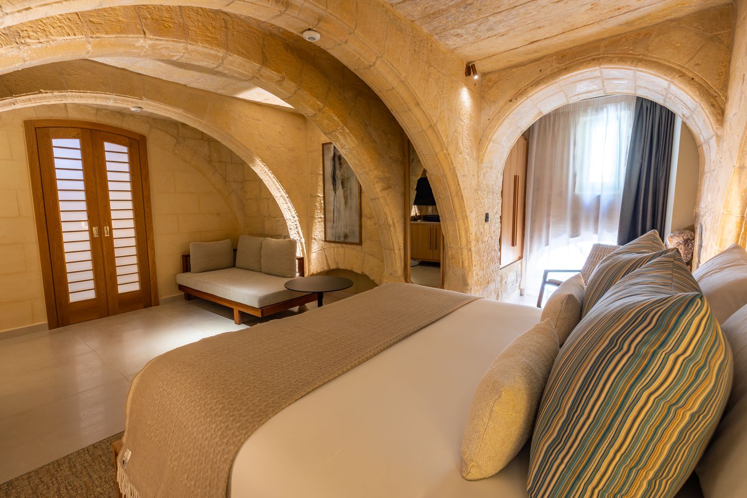 Neolitica room